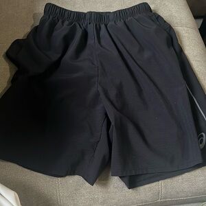 ASICS Men size Small, active shorts